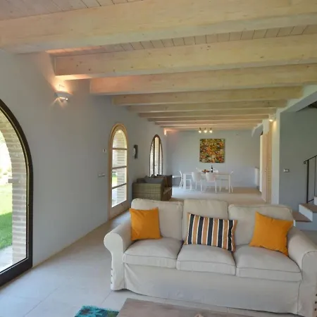 Azzurro By Interhome *